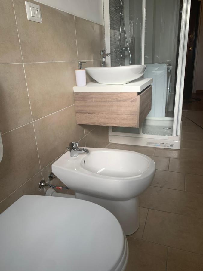 Iris 128: Il Terrazzino Sul Giardino Διαμέρισμα Τορίνο Εξωτερικό φωτογραφία