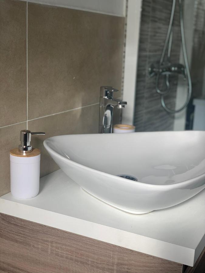 Iris 128: Il Terrazzino Sul Giardino Διαμέρισμα Τορίνο Εξωτερικό φωτογραφία